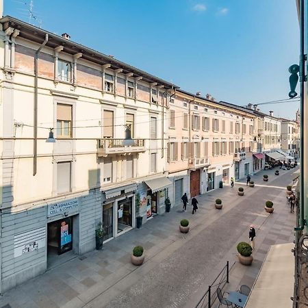 ברשה Appartamento Piazza Garibaldi - F&L Apartment מראה חיצוני תמונה