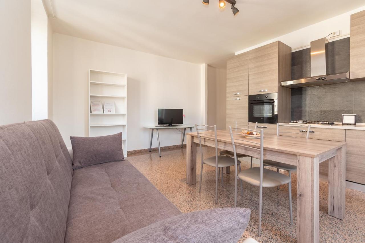 ברשה Appartamento Piazza Garibaldi - F&L Apartment מראה חיצוני תמונה