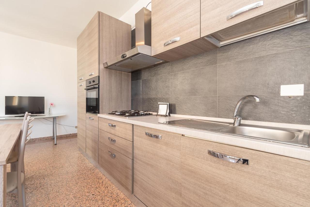 ברשה Appartamento Piazza Garibaldi - F&L Apartment מראה חיצוני תמונה